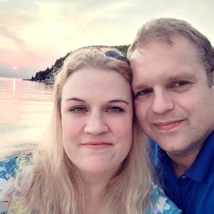 Meet your Posher, Chrissy